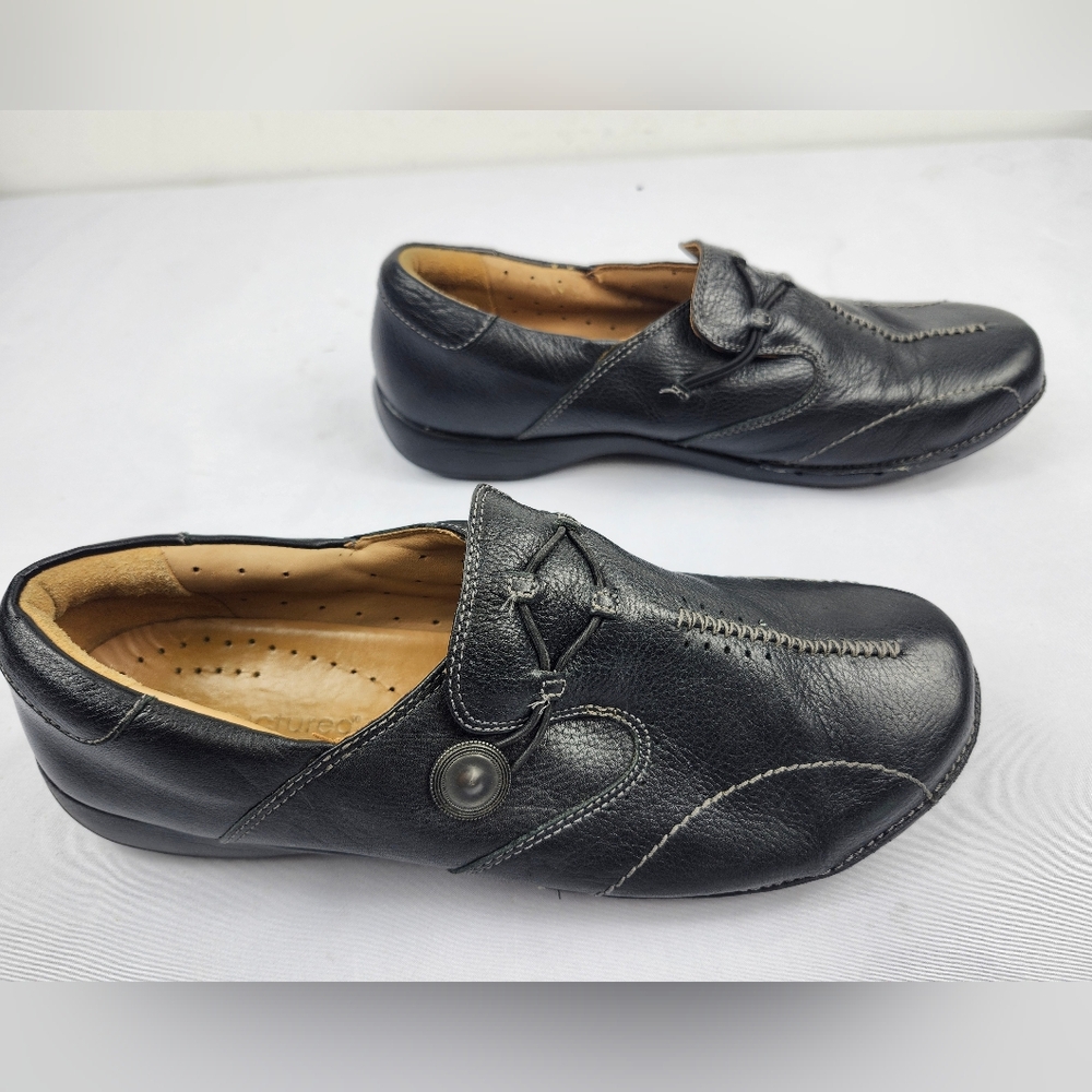 Clarks Unstructured Womens 11 W Black Leather Loafers Flats Casual Button Shoes - Picture 2 of 9